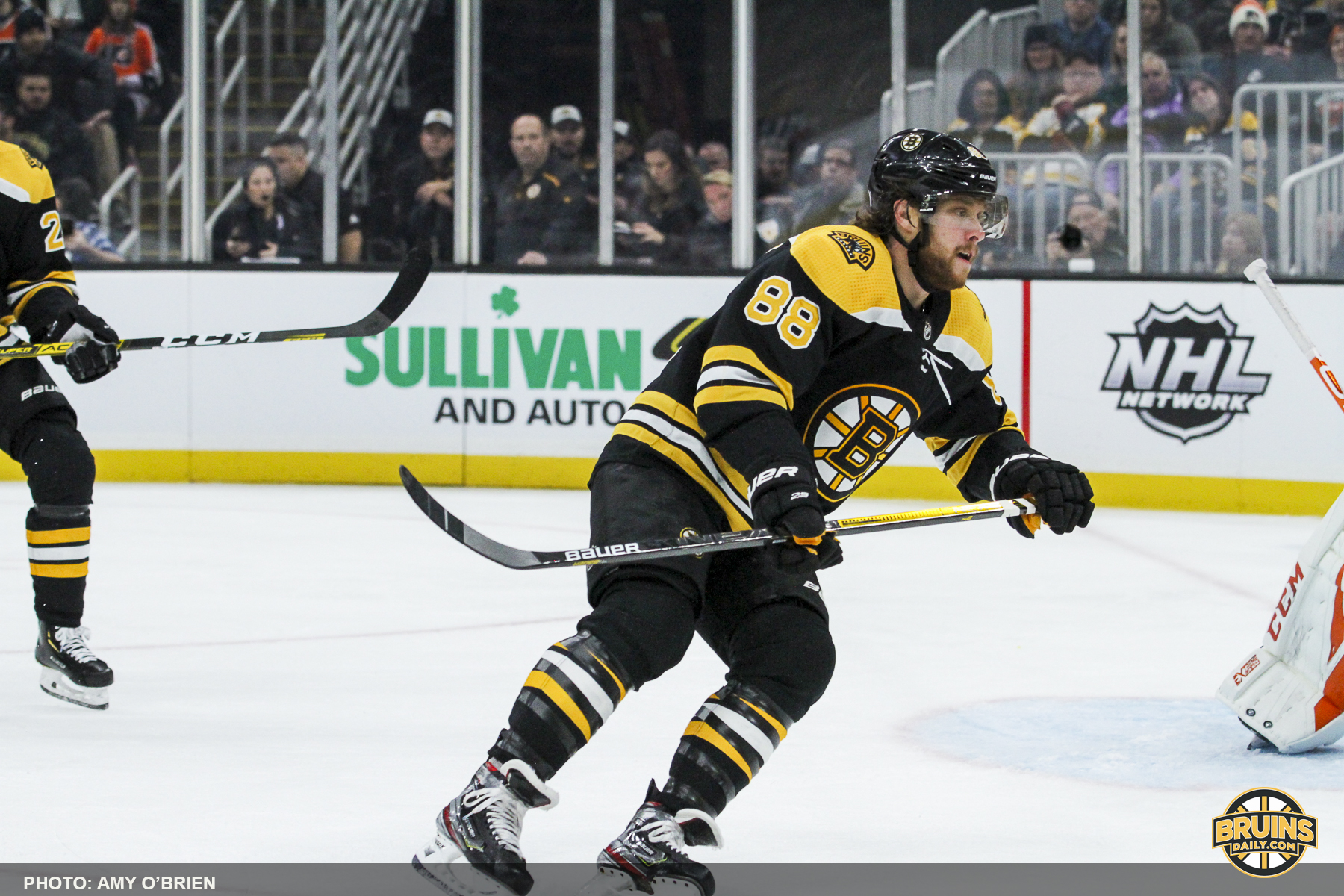 David Pastrnak's 60th goal leads to the Bruins' 63rd win, an NHL